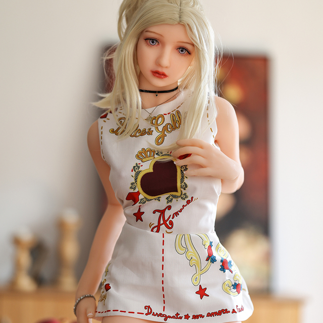 140cm (4ft 7)  White Skin Medium Breast Brown Eyes TPE Sex Doll，In US Stock